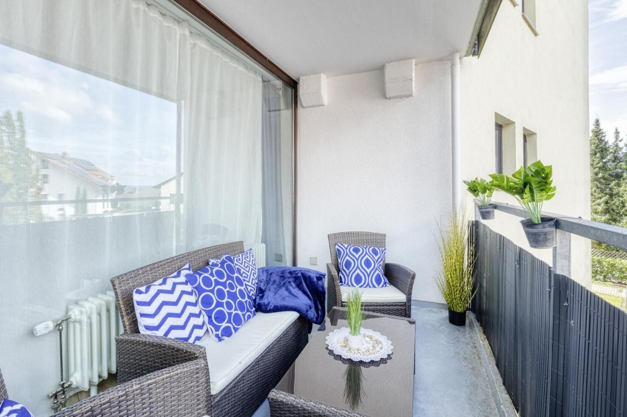 RELAX APARTMENT MIT INDOOR POOL, FITNESS UND NETFLIX AM BODENSEE ...